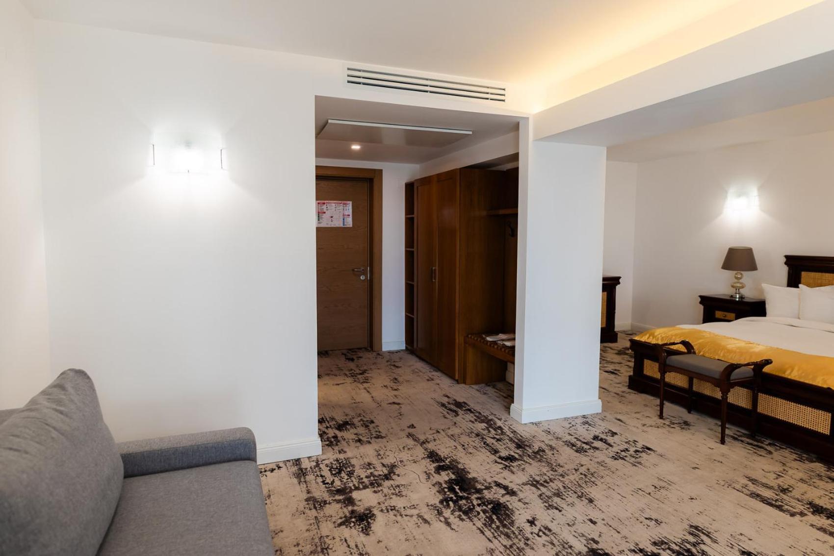 Hotel Avenue - Avenue Hotels Buzau Exterior photo